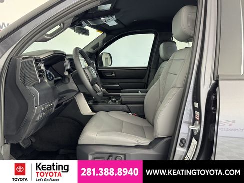 Used 2025 Toyota Tundra SR5 w/ SR5 Premium Package AWD/4WD image 14