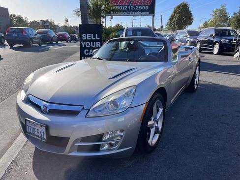 Used 2008 Saturn Sky w/ Premium Trim Package RWD image 5