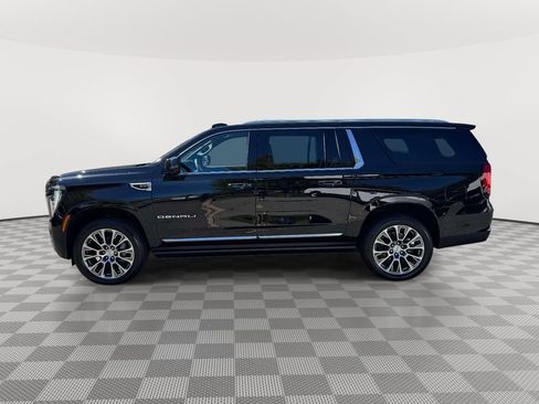 Used 2026 GMC Yukon XL Denali w/ Sun & Power Step Package AWD/4WD image 4