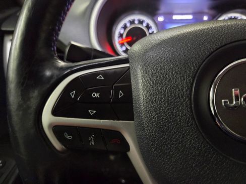 Used 2014 Jeep Cherokee Limited AWD/4WD image 30