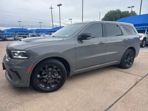 Used 2021 Dodge Durango R/T w/ Technology Group AWD/4WD image 1