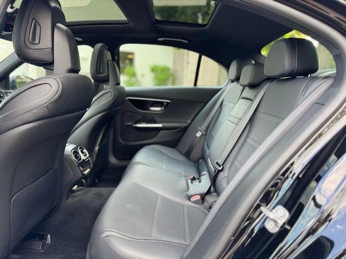 Used 2025 Mercedes-Benz C 300 4MATIC Sedan image 24