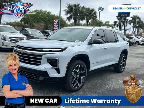 New 2026 Chevrolet Traverse High Country FWD image 1