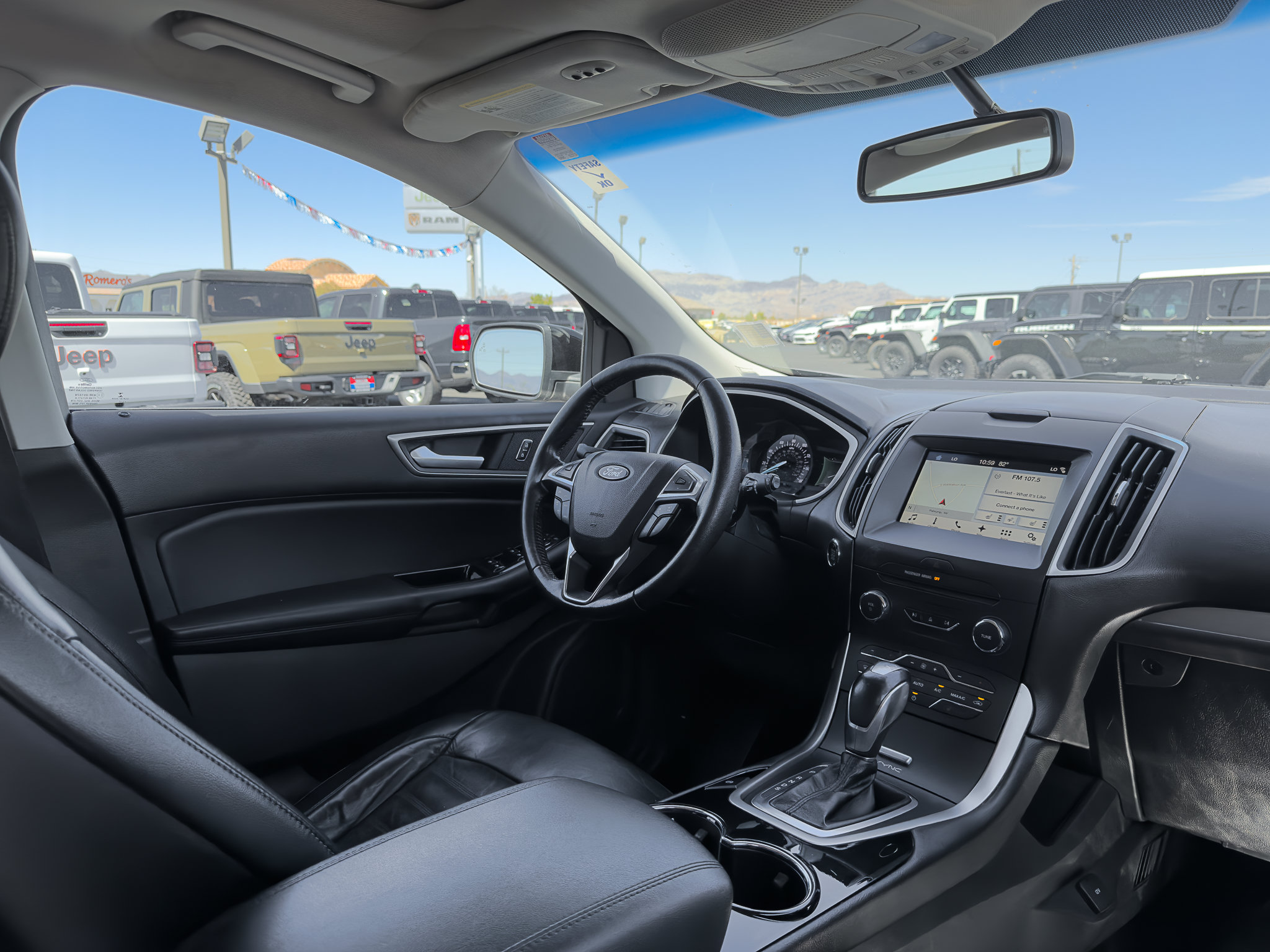 Used 2017 Ford Edge SEL w/ Equipment Group 201A FWD image 8