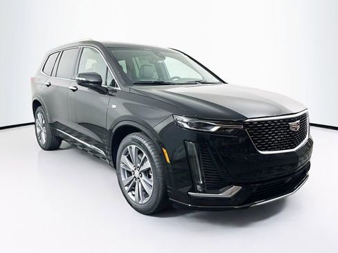 Used 2025 Cadillac XT6 Premium Luxury w/ Technology Package image 1