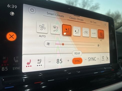 New 2026 Volkswagen Atlas Peak Edition AWD/4WD image 16