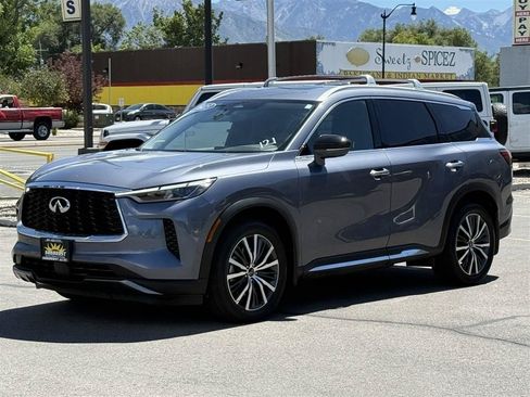 Used 2023 INFINITI QX60 Sensory w/ Cargo Package AWD/4WD image 3