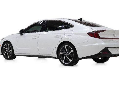 Used 2021 Hyundai Sonata SEL Plus w/ Tech Package FWD image 4