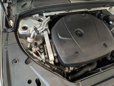 Used 2019 Volvo S90 T5 Momentum FWD image 62