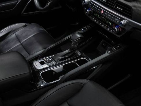 Used 2020 Kia Telluride SX image 35