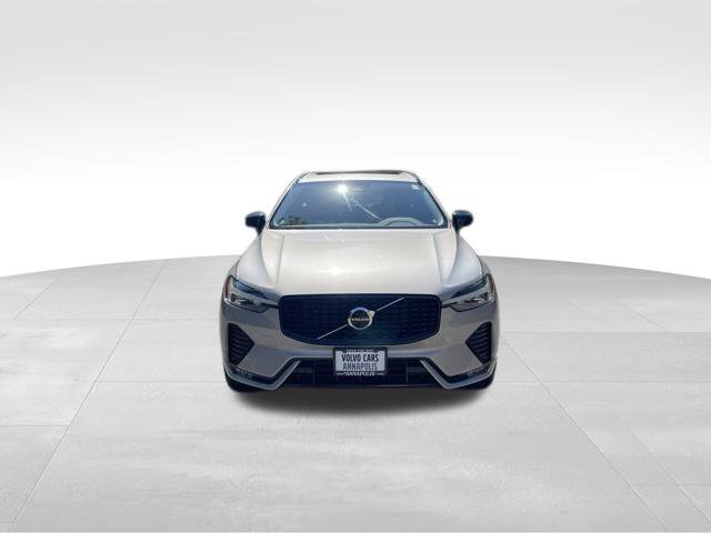 Certified 2023 Volvo XC60 B5 Plus w/ Climate Package AWD/4WD image 3