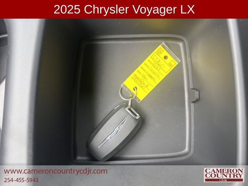 New 2025 Chrysler Voyager LX FWD image 19