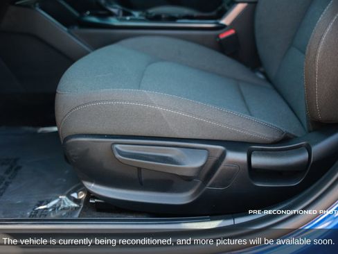 Used 2025 Kia K4 LXS image 19