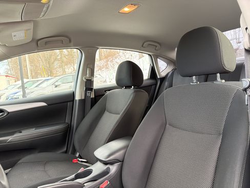 Used 2019 Nissan Sentra S image 24