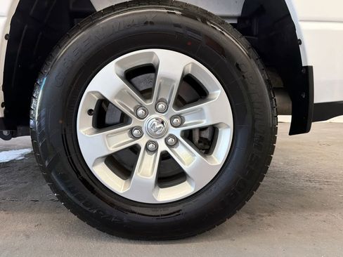 Used 2024 RAM 1500 Laramie RWD image 10