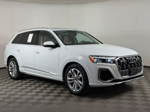New 2026 Audi Q7 3.0T Premium Plus AWD/4WD image 7