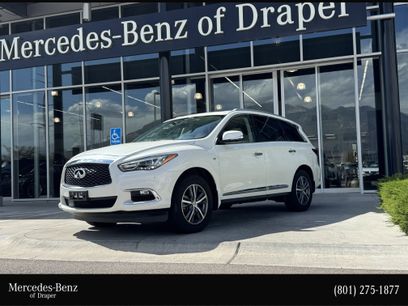 Used 2020 INFINITI QX60 Luxe w/ Essential Package