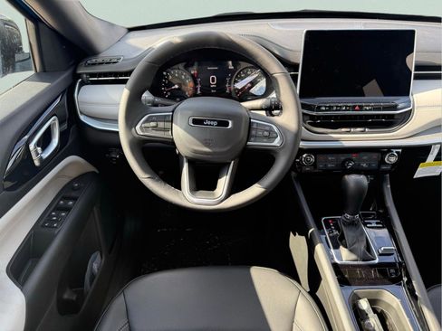 New 2026 Jeep Compass Limited AWD/4WD image 23