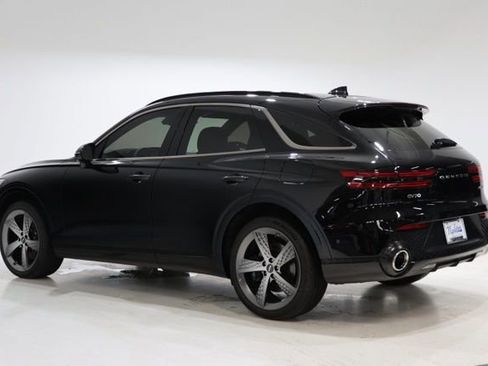 Used 2024 Genesis GV70 3.5T Sport w/ Sport Prestige Package image 6