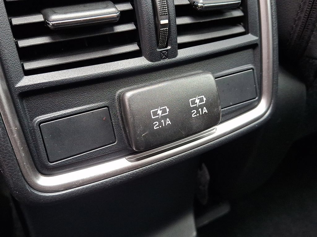 Used 2023 Subaru Forester Premium AWD/4WD image 13