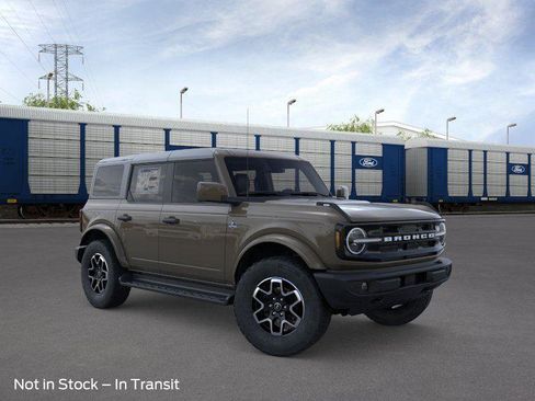 New 2026 Ford Bronco Outer Banks AWD/4WD image 7