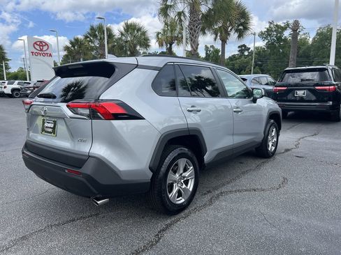 Used 2024 Toyota RAV4 XLE FWD image 10