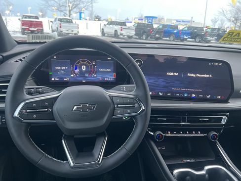 New 2026 Chevrolet Traverse LT w/ Midnight/Sport Edition image 21