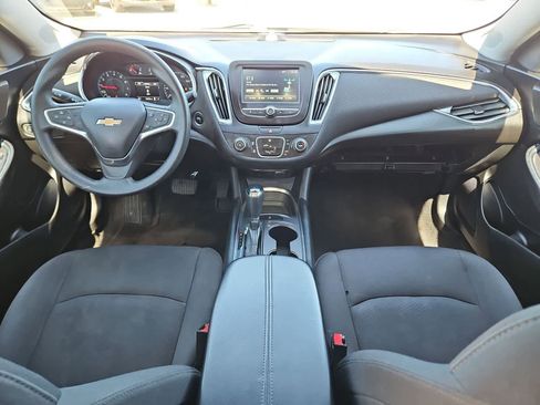 Used 2018 Chevrolet Malibu LT w/ LPO, Convenience Package 2 image 14