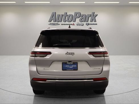Used 2023 Jeep Grand Cherokee L Limited AWD/4WD image 6