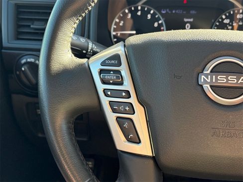Certified 2024 Nissan Titan SV w/ SV Convenience Package image 12