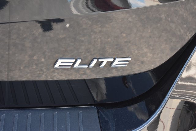 Used 2025 Honda Odyssey Elite image 8