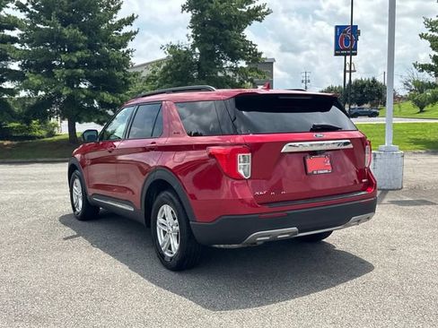 Used 2020 Ford Explorer XLT w/ Equipment Group 202A AWD/4WD image 7