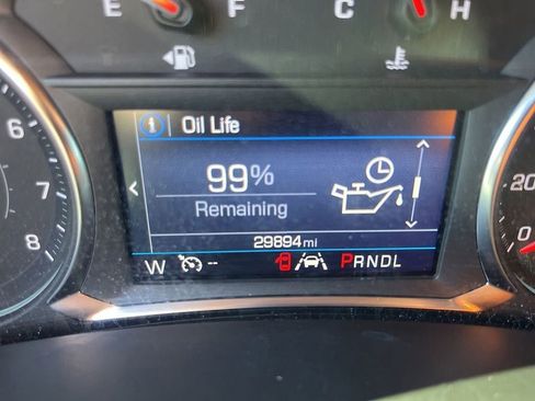 Used 2023 Chevrolet Equinox LT image 28