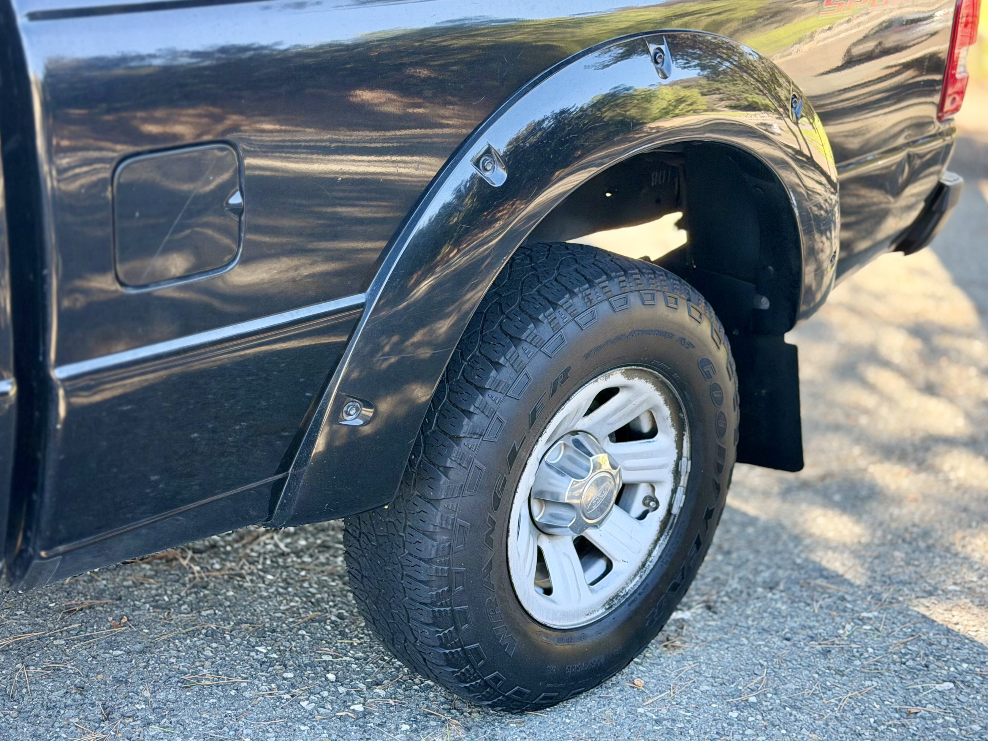 Used 2007 Ford Ranger STX RWD image 11