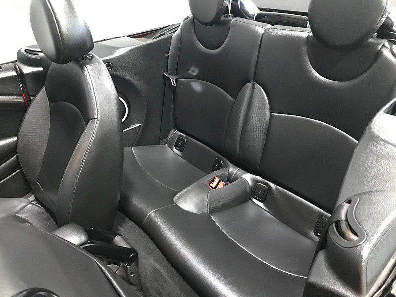 Used 2013 MINI Cooper S w/ Technology Pkg 2 FWD image 23