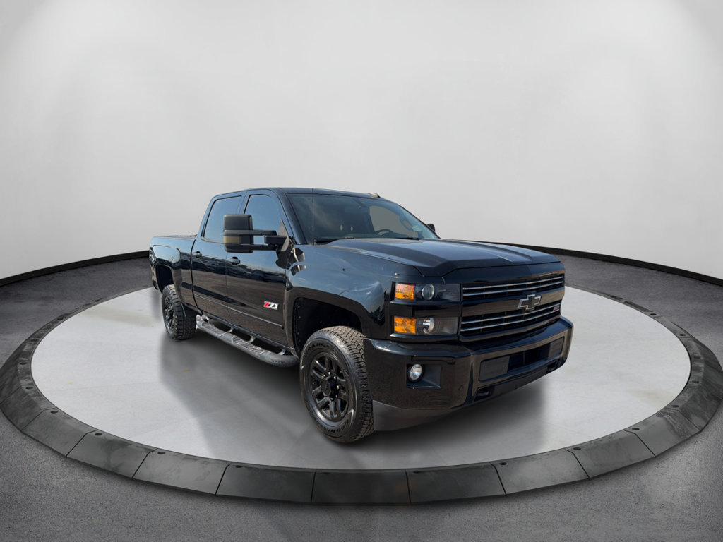 Used 2017 Chevrolet Silverado 2500 LTZ w/ Midnight Edition AWD/4WD image 3