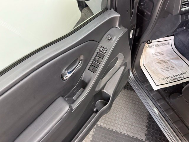 Used 2023 Nissan Frontier SV w/ Technology Package RWD image 15