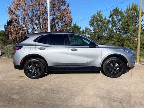 Used 2025 Buick Envision Sport Touring image 7