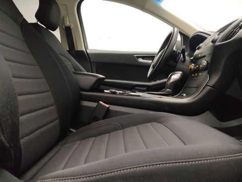 Used 2018 Ford Edge SE w/ Cargo Accessory Package FWD image 21