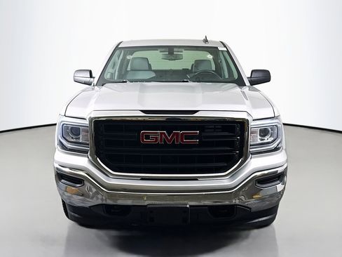 Used 2019 GMC Sierra 1500 Limited w/ Sierra Convenience Package image 2