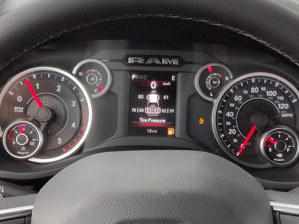 New 2026 RAM 3500 Big Horn AWD/4WD image 18