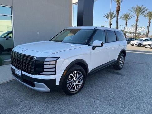 New 2026 Hyundai Palisade SE image 2