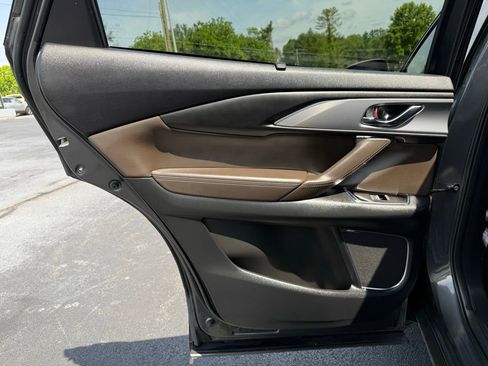 Used 2023 MAZDA CX-9 Signature image 21