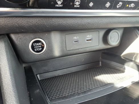 Certified 2023 Nissan Rogue SV image 25