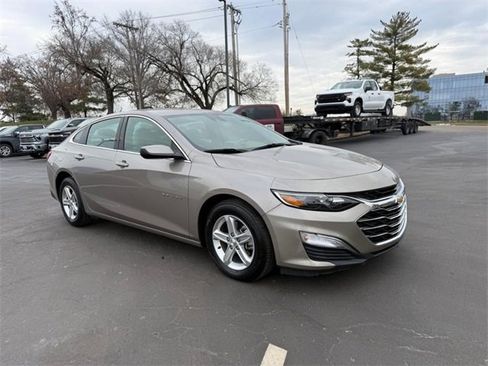 Used 2024 Chevrolet Malibu LS image 8
