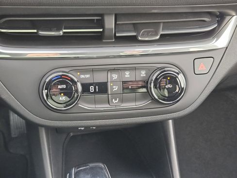 New 2026 Buick Envista Preferred FWD image 14