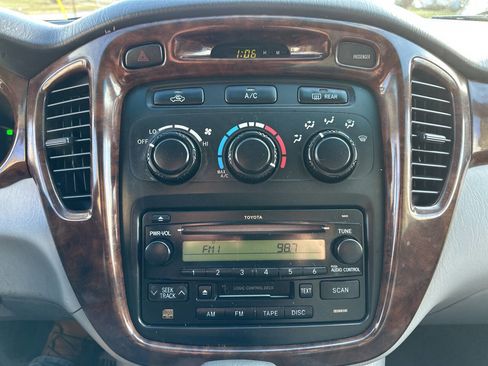 Used 2006 Toyota Highlander 2WD image 18