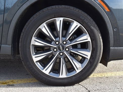 Used 2022 Lincoln Corsair Reserve w/ Equipment Group 201A image 4