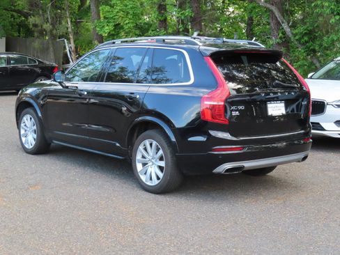 Used 2016 Volvo XC90 T6 Momentum w/ Protection Package Plus AWD/4WD image 2