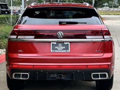 Used 2025 Volkswagen Atlas Cross Sport SEL Premium R-Line AWD/4WD image 5